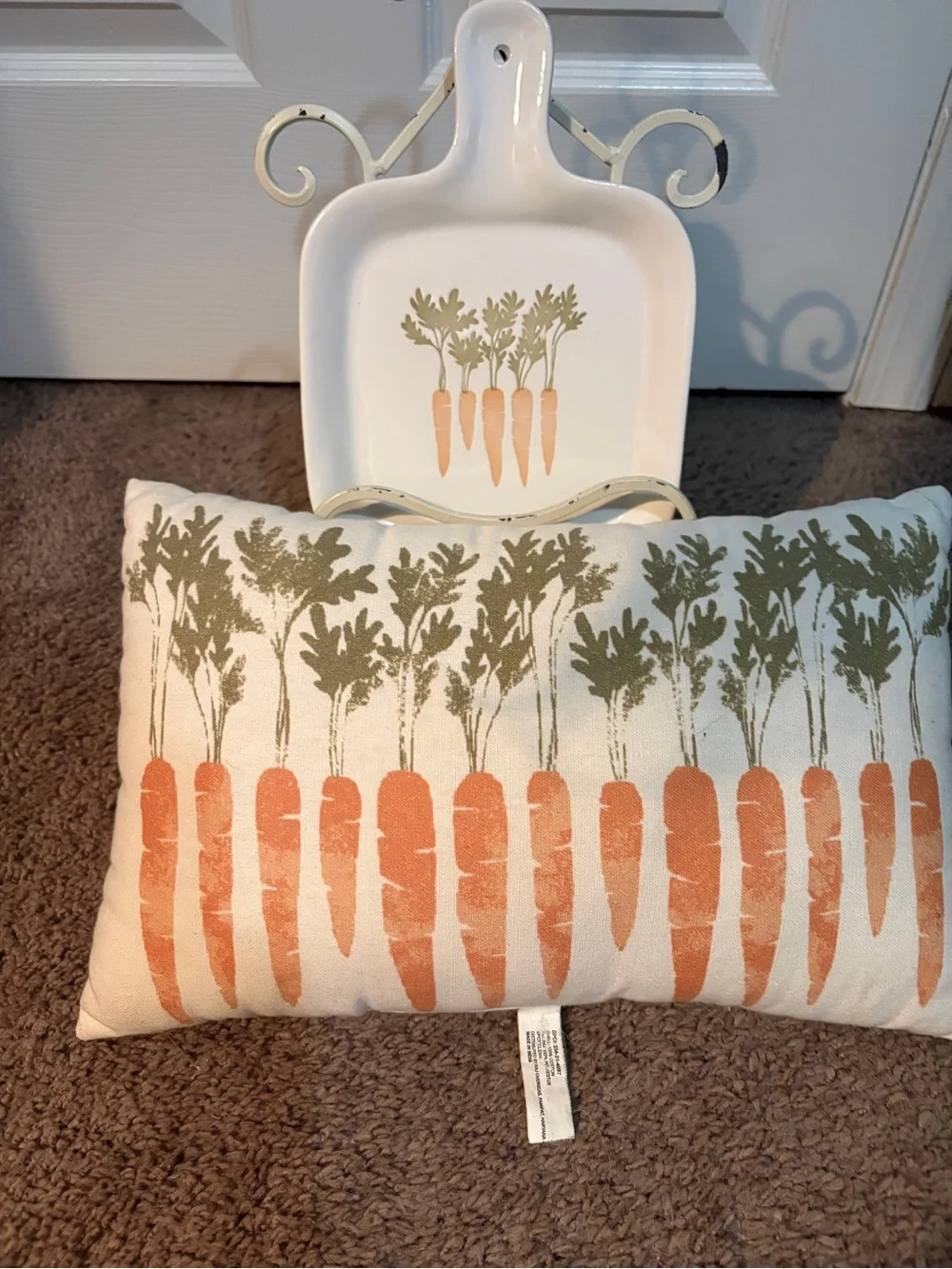 Decorative Carrot pillow w/ matching Carrot plate